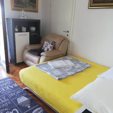 Fuer 5 Personen In Crikvenica, Adriakueste Kroatien Kvarner Bucht דירה קריקווניצה